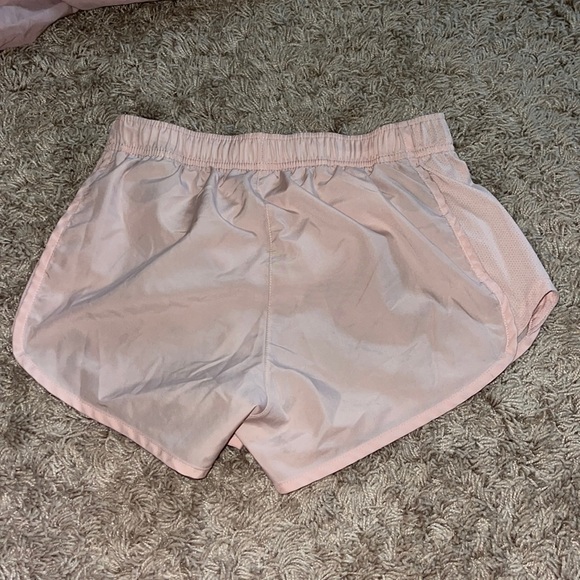 light pink double swoosh nike shorts - Picture 2 of 3